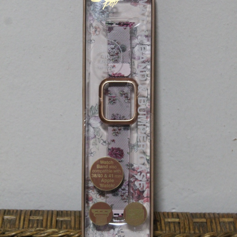 Cylo Pop.  Metal Mesh  Watch Band & Bumper Case. Color: Soft Rose Pink